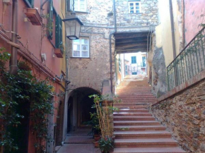The Sweet home close to castle Ameglia